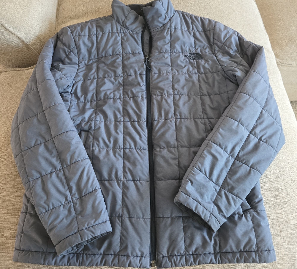 The North Face Men's Blue Puffer Jacket